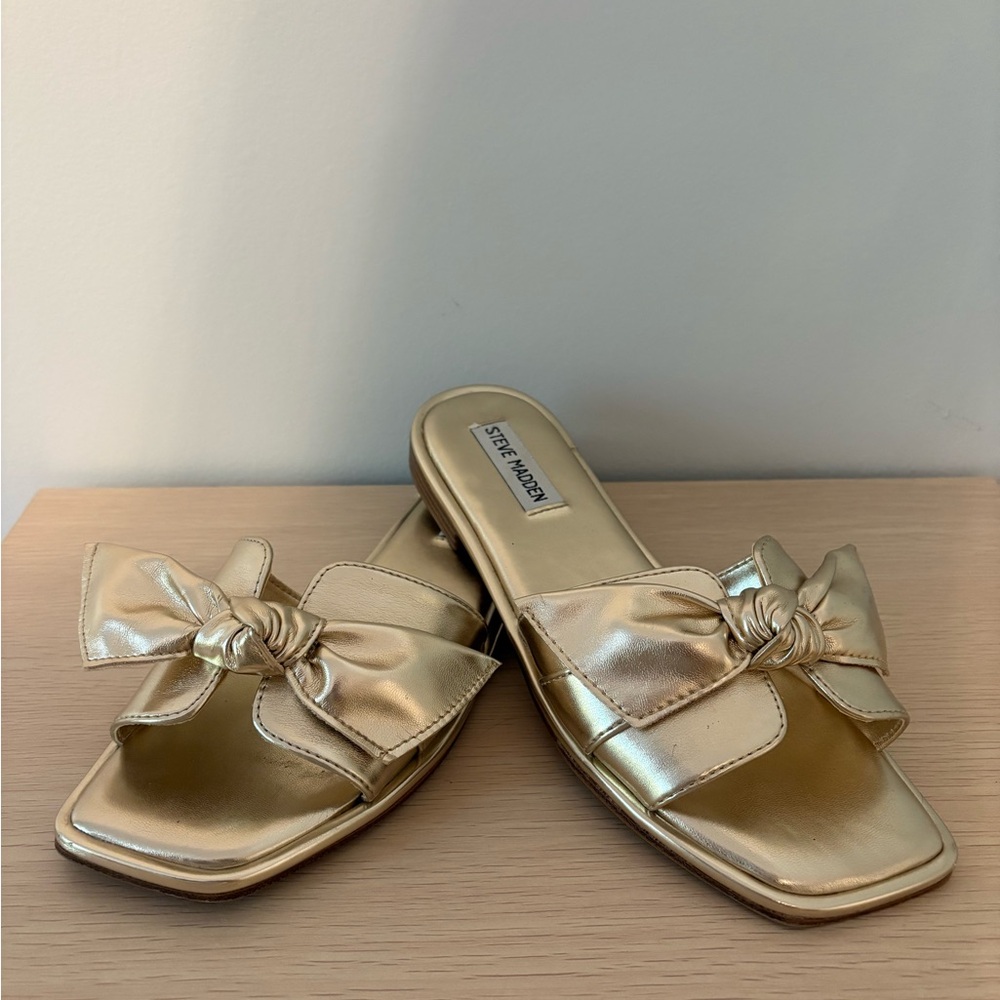 Steve Madden Gold Bow Slide Sandals